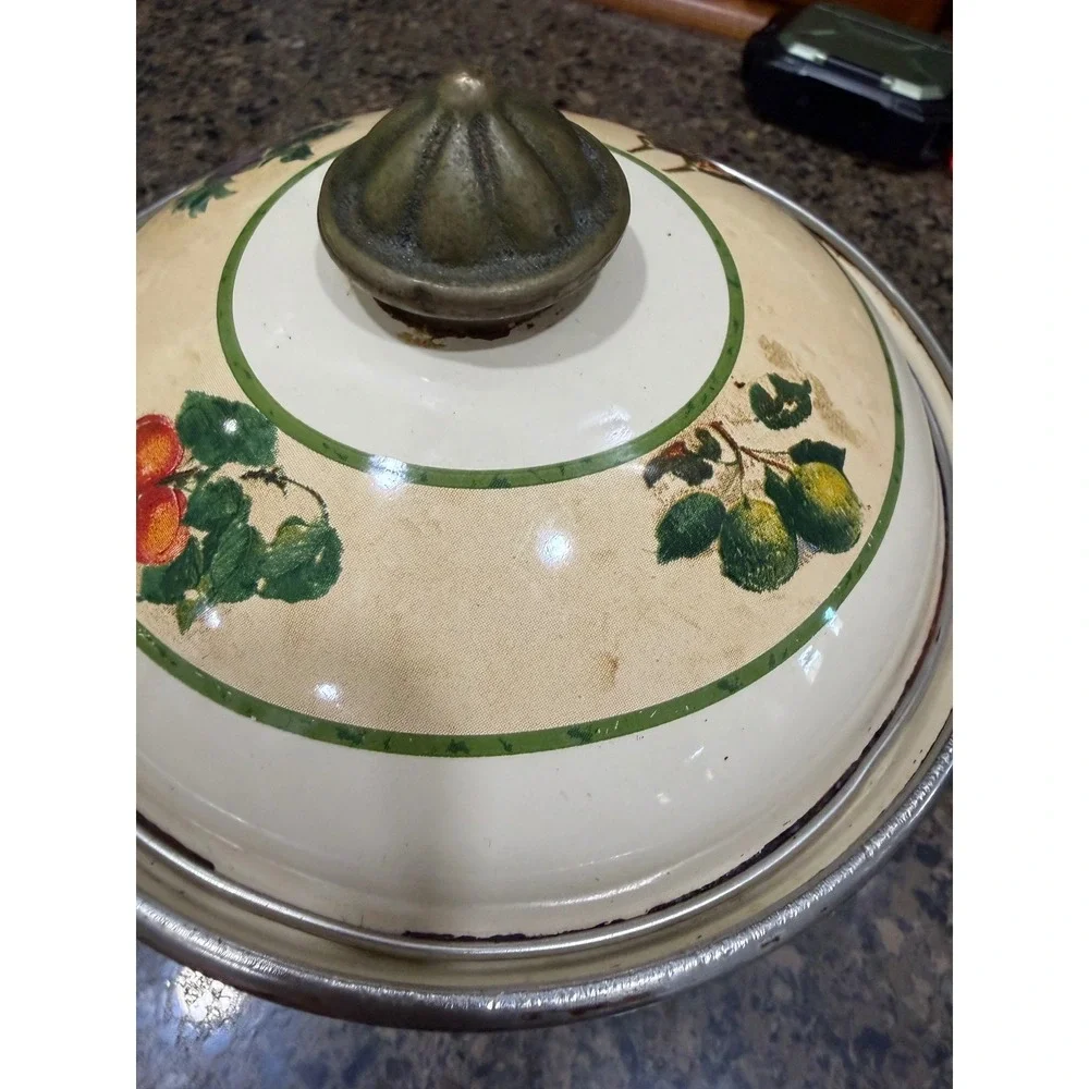 Tools of the Trade Basics Vintage Enamel‎ Fruit Saucepan with Lid 1 Quart Pot